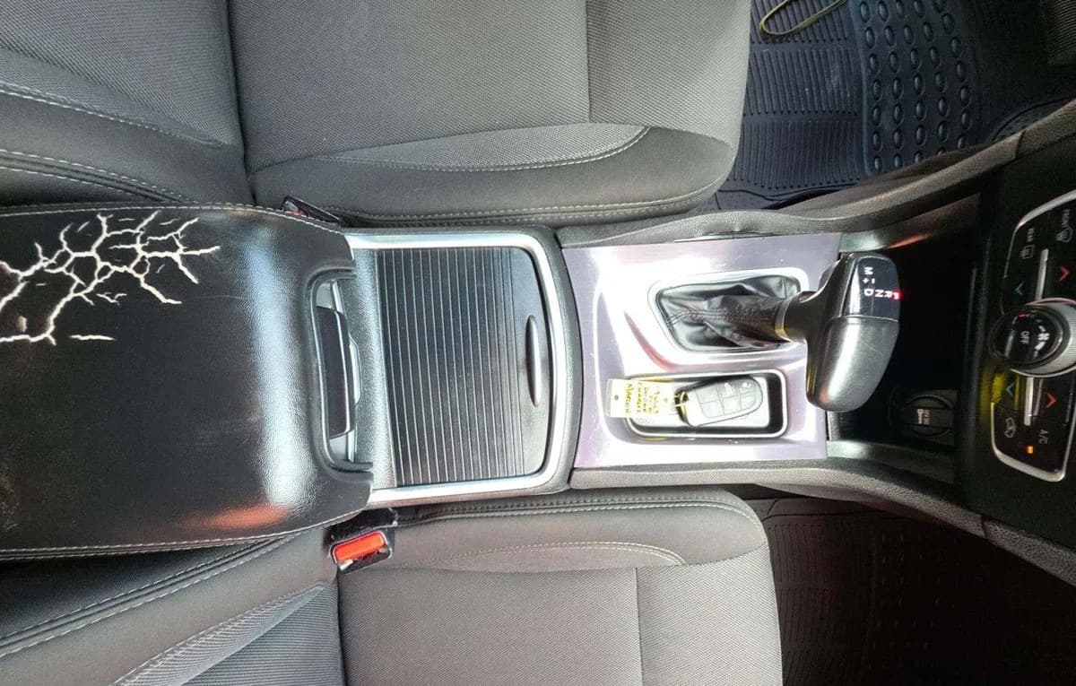 2018 DODGE CHARGER SXT 5