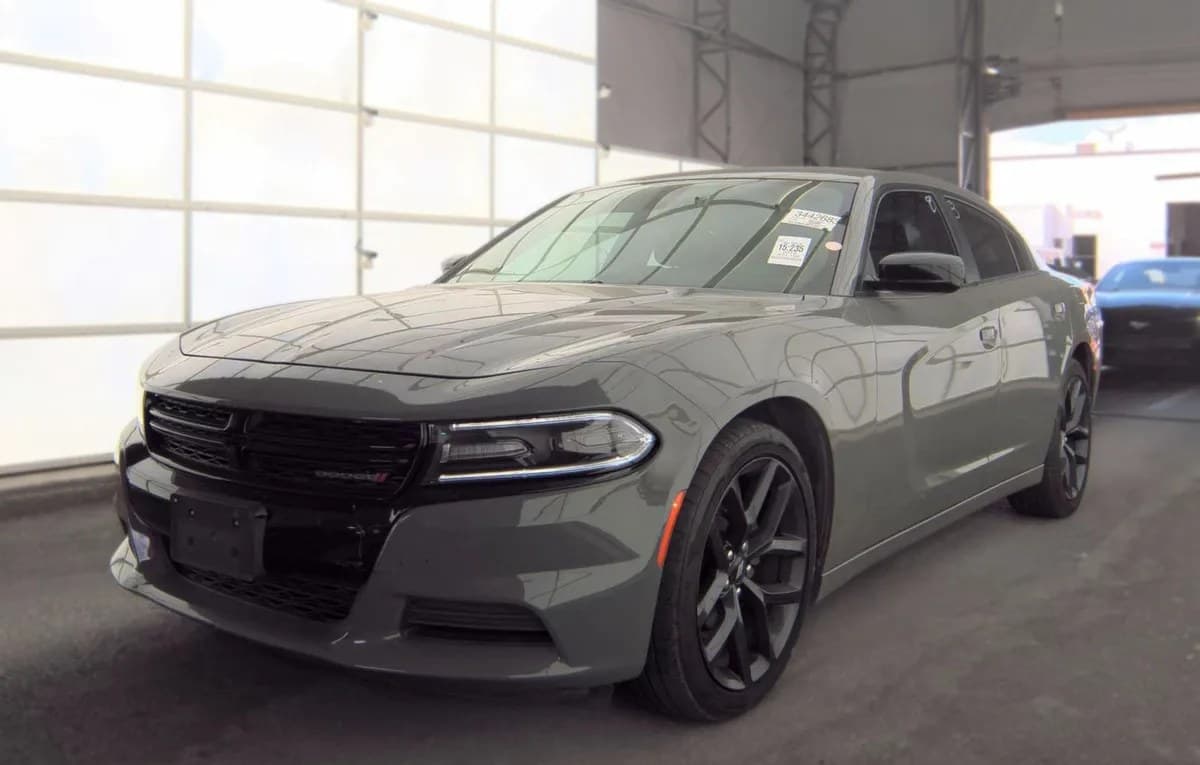2019 DODGE CHARGER SXT 2