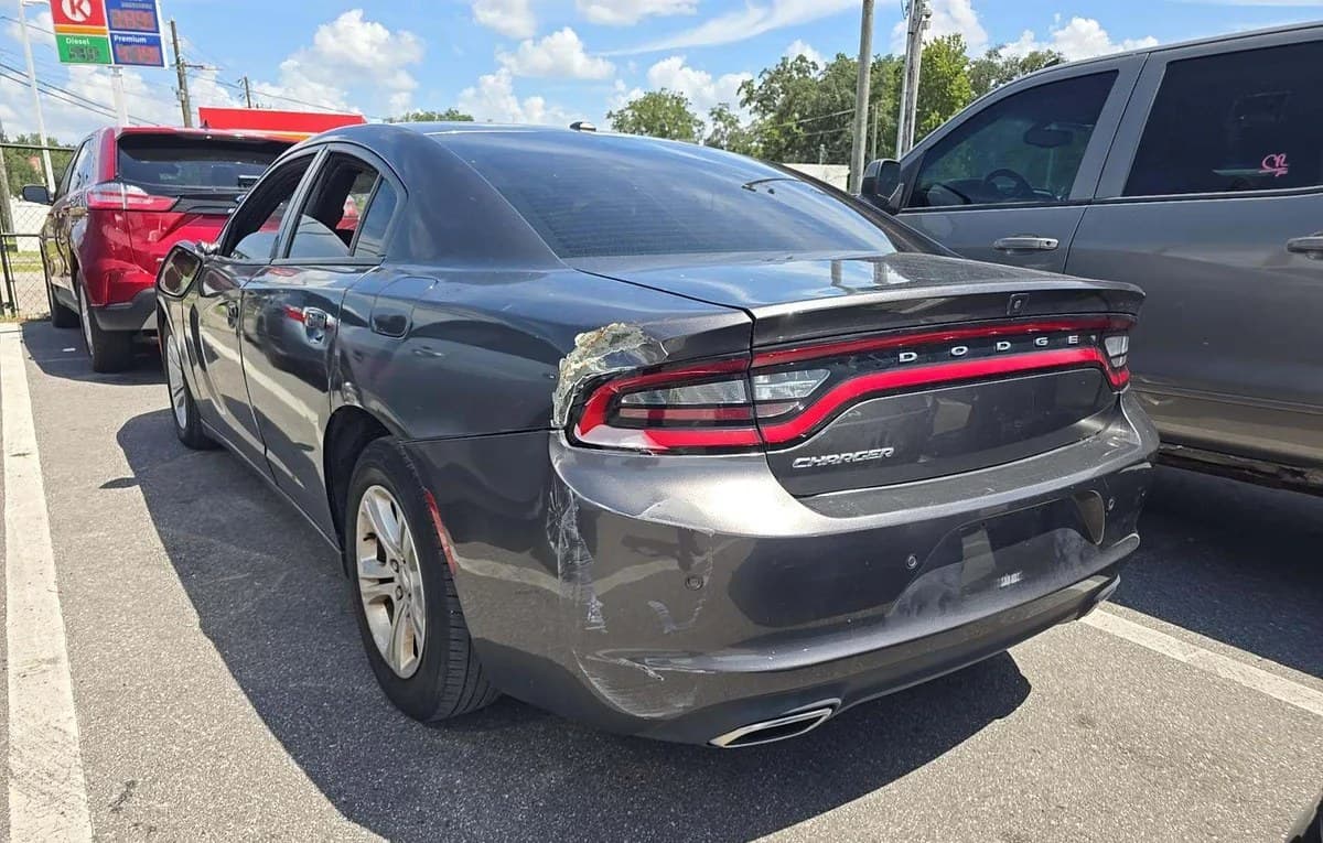 2021 DODGE CHARGER SXT 2