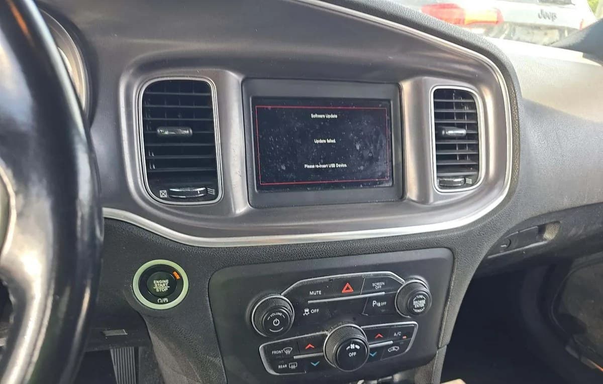 2021 DODGE CHARGER SXT 6