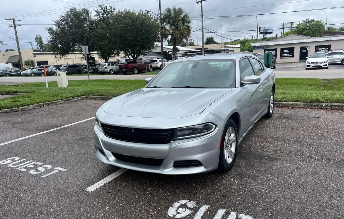 2021 DODGE CHARGER SXT 2