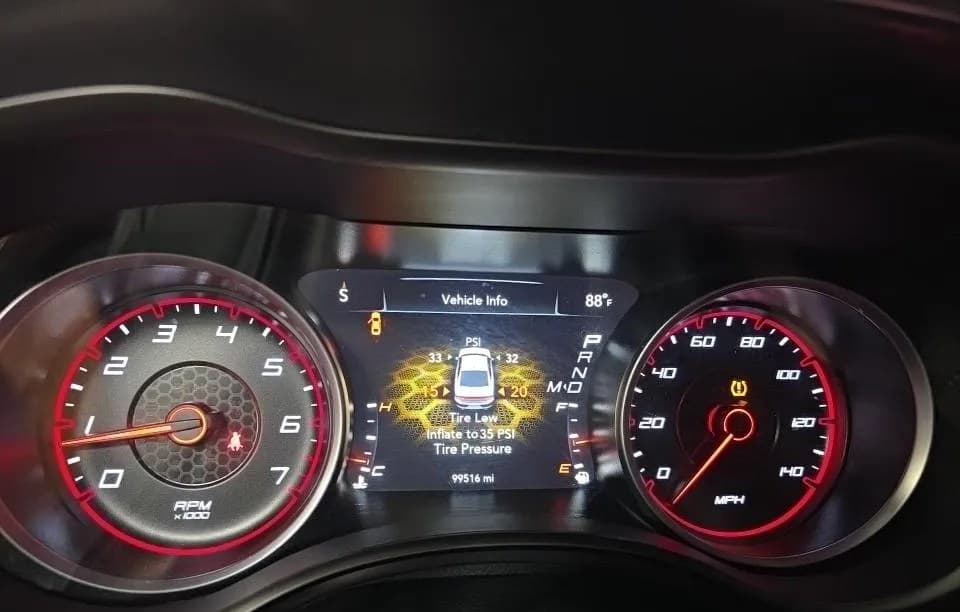 2021 DODGE CHARGER SXT 6