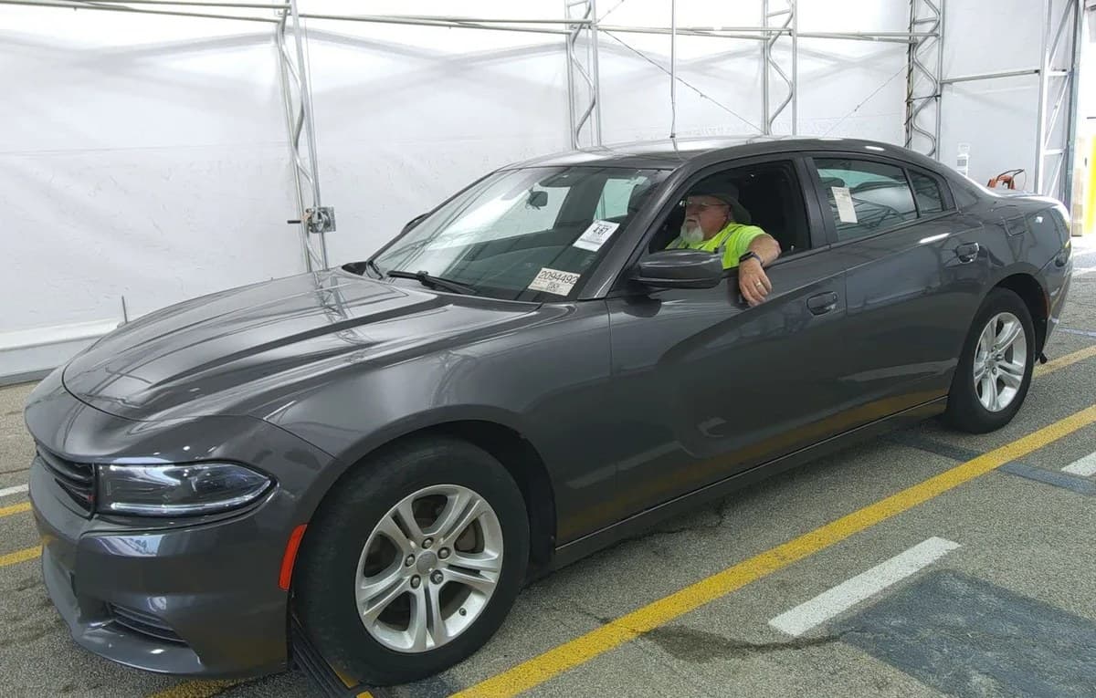 2022 DODGE CHARGER SXT 2