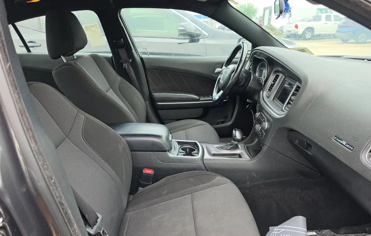 2022 DODGE CHARGER SXT 5