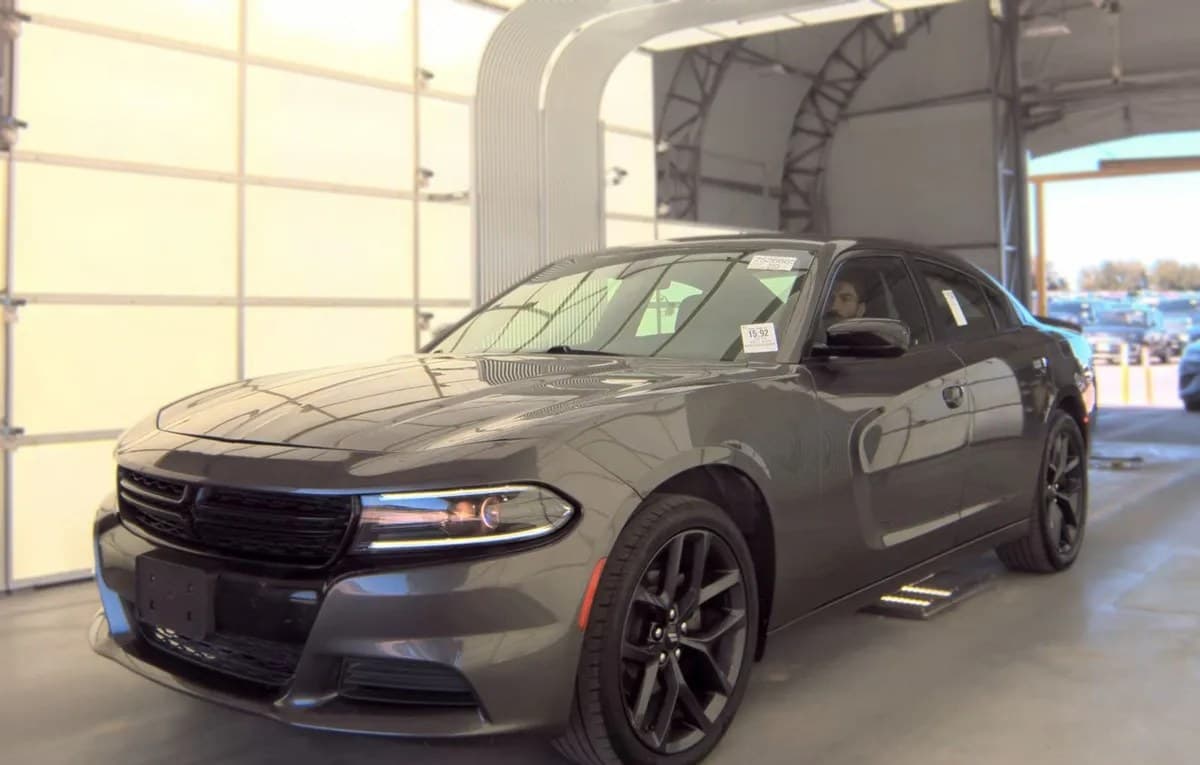 2019 DODGE CHARGER SXT 2