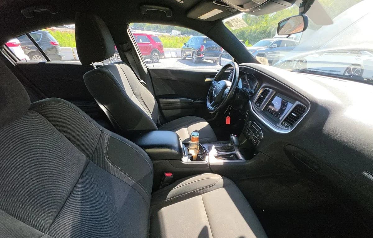 2019 DODGE CHARGER SXT 5