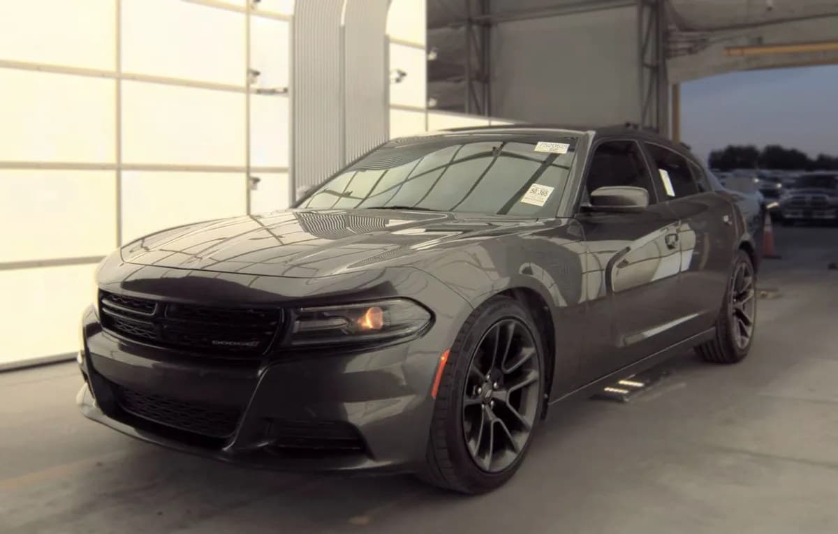 2019 DODGE CHARGER SXT 2
