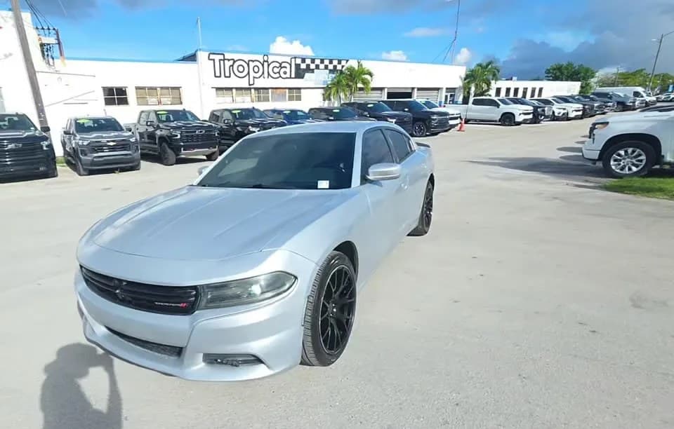 2019 DODGE CHARGER SXT 2