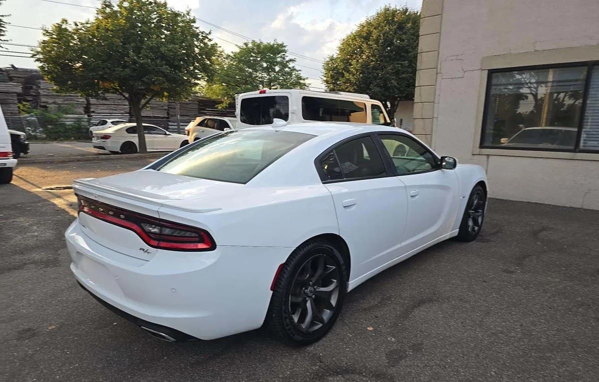 2018 DODGE CHARGER R/T 4