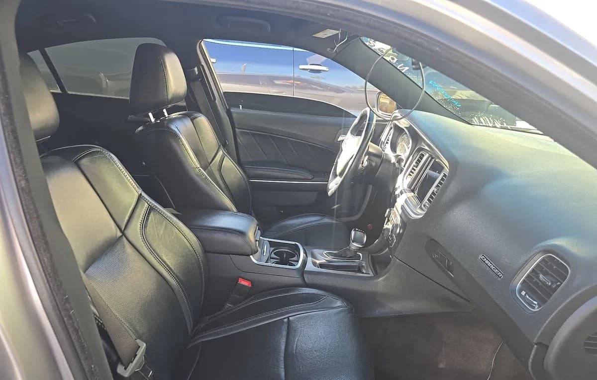 2017 DODGE CHARGER R/T 5