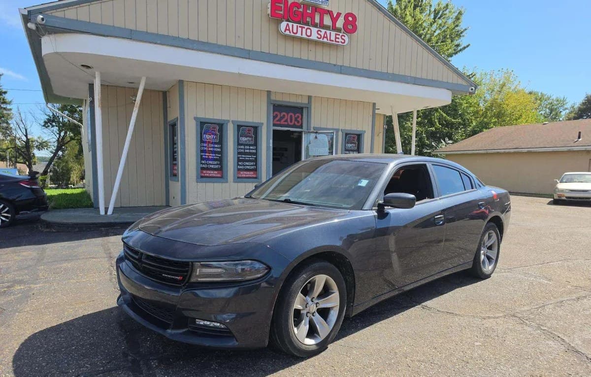 2017 DODGE CHARGER SXT 2