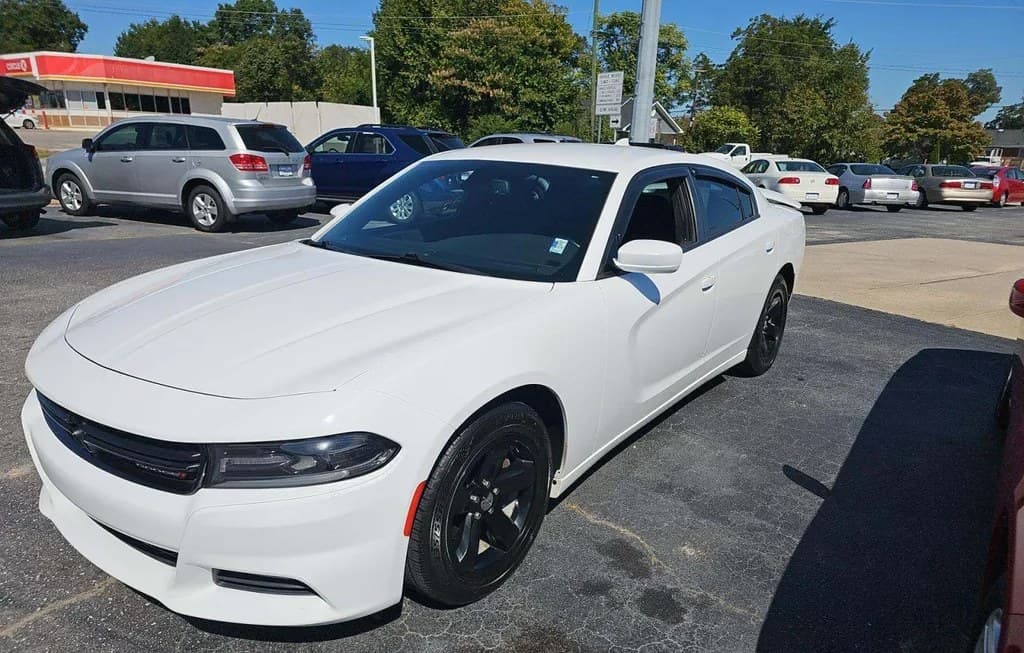 2017 DODGE CHARGER SXT
