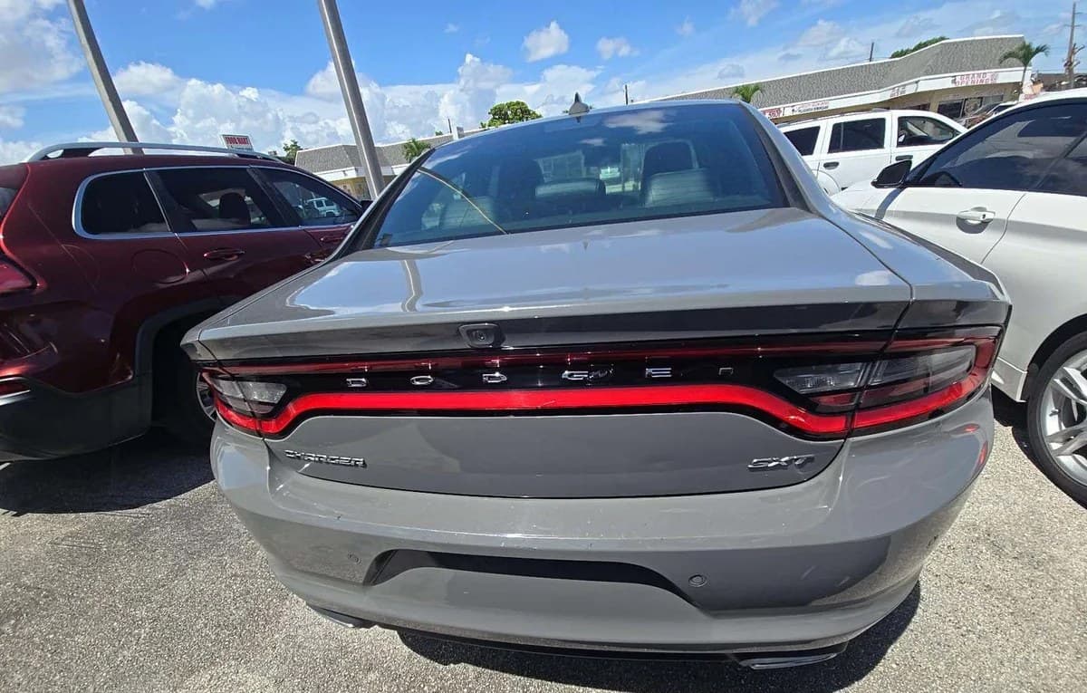 2018 DODGE CHARGER SXT Plus 4