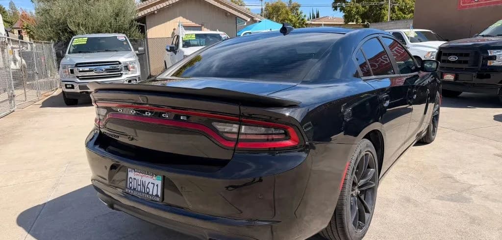 2018 DODGE CHARGER SXT Plus 5
