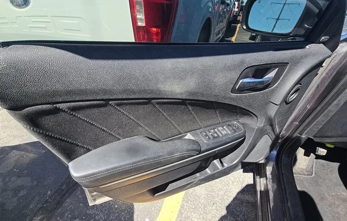 2020 DODGE CHARGER SXT 6