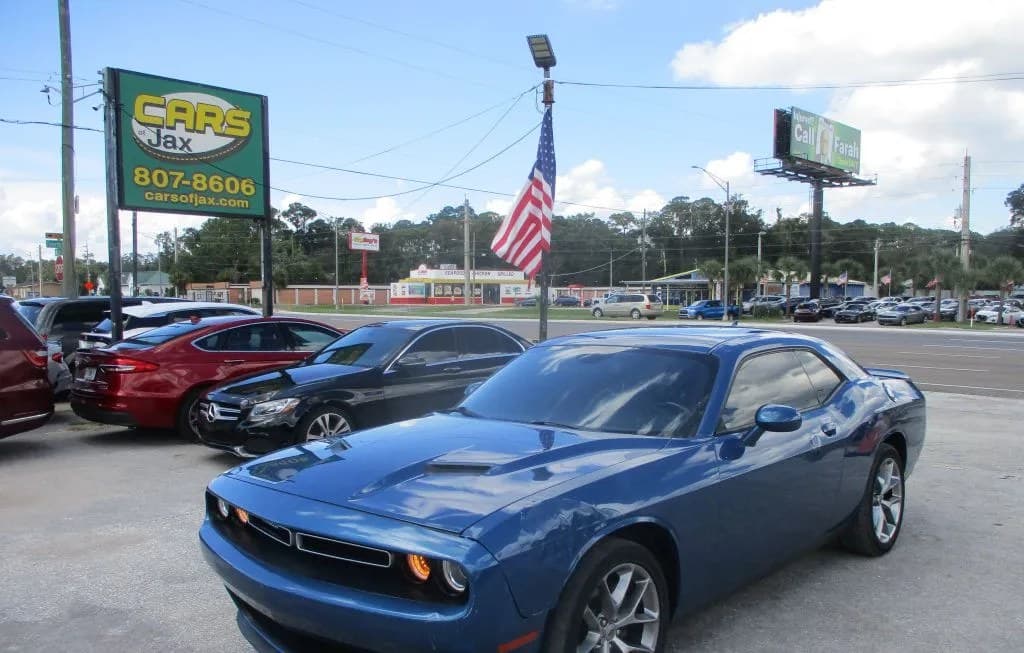 2020 DODGE CHALLENGER SXT 3