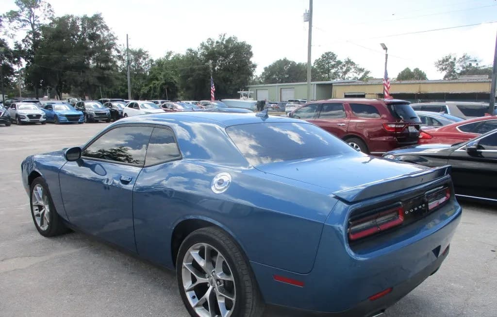 2020 DODGE CHALLENGER SXT 5