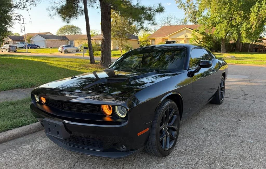 2020 DODGE CHALLENGER SXT