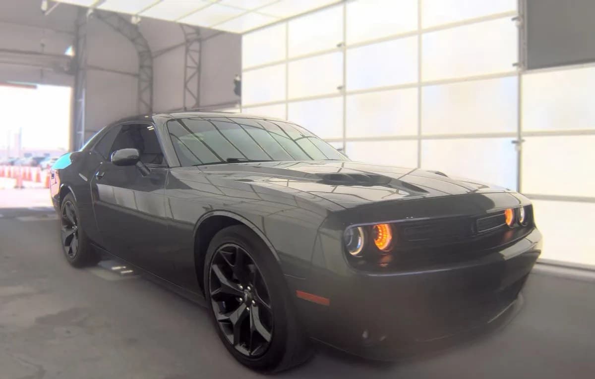 2020 DODGE CHALLENGER SXT 4