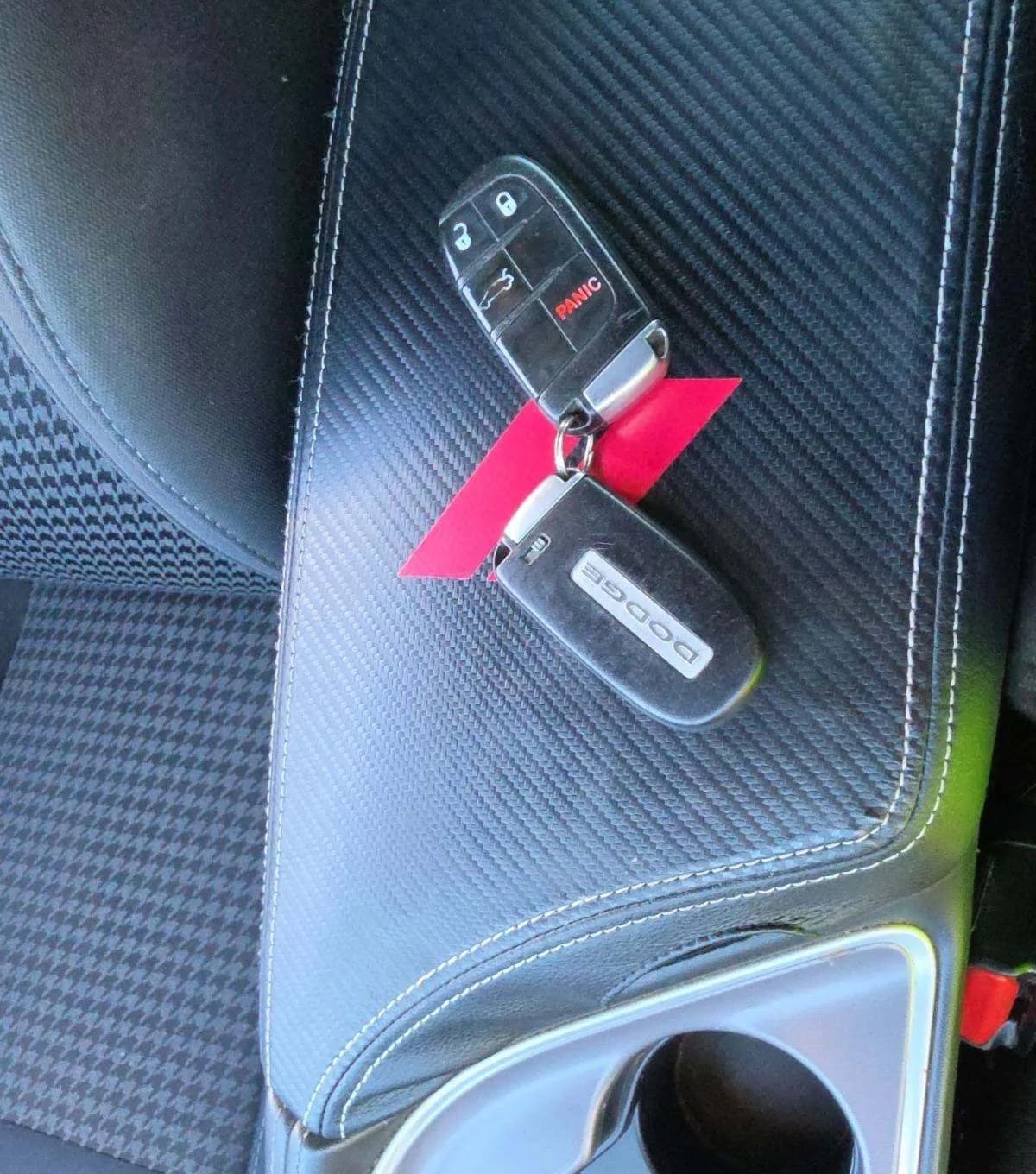 2019 DODGE CHALLENGER SXT 5