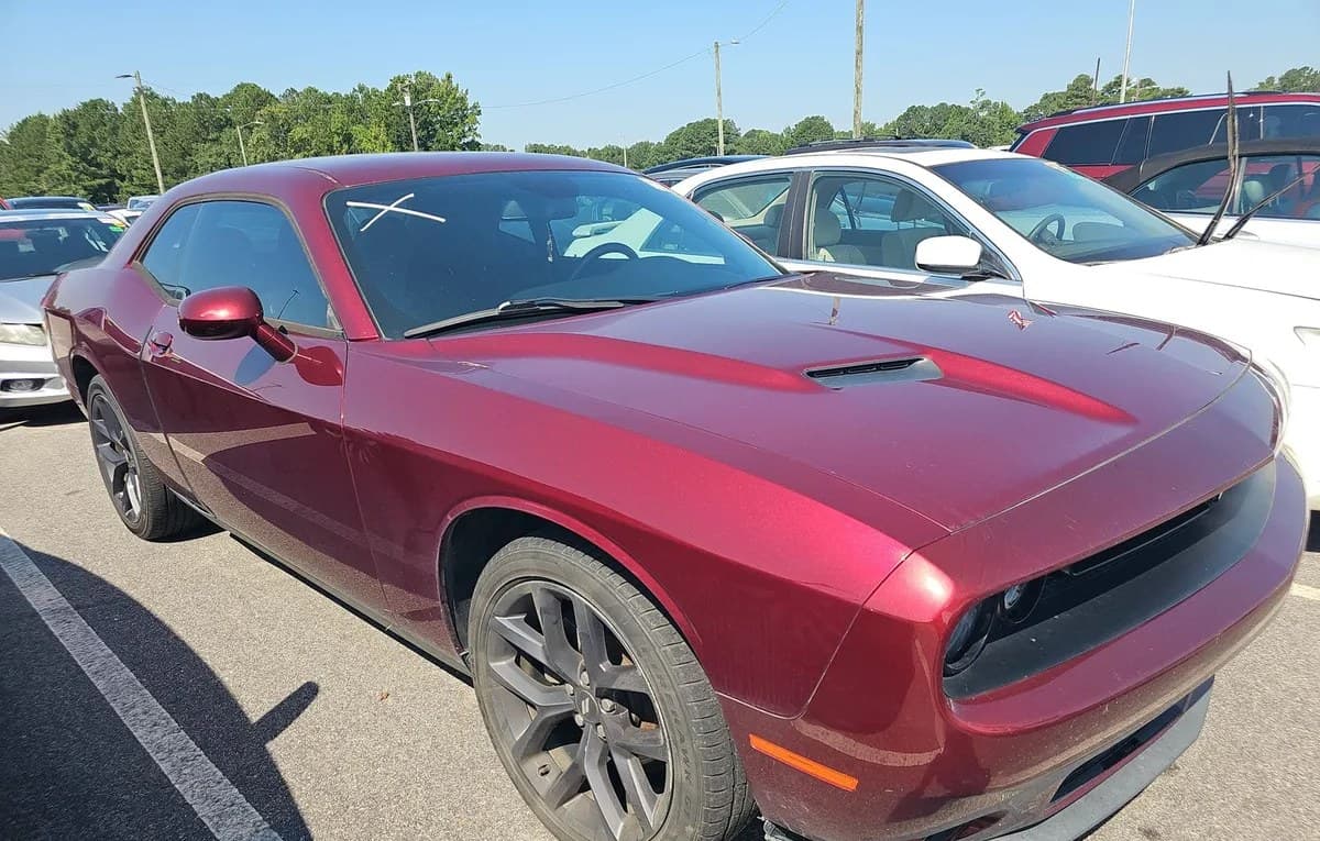 2020 DODGE CHALLENGER SXT 4
