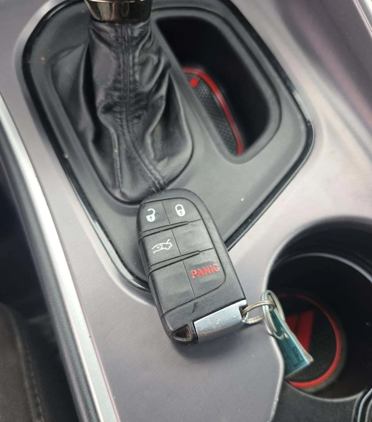 2021 DODGE CHALLENGER SXT 5