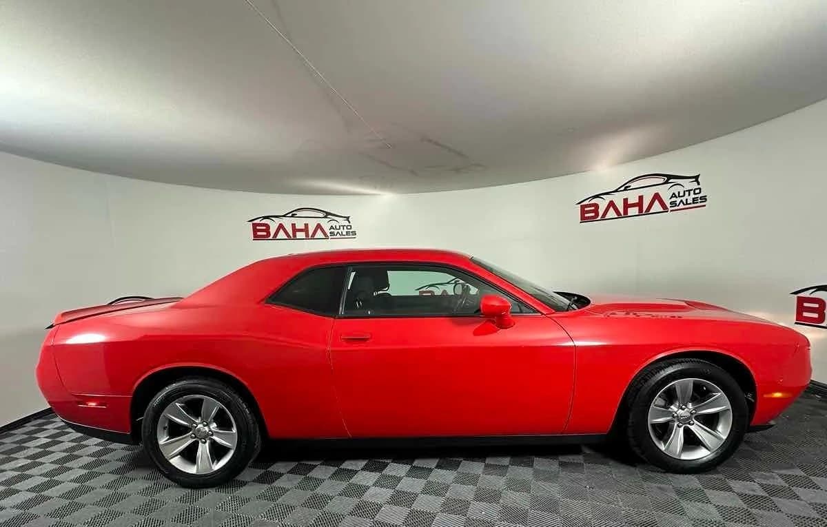 2020 DODGE CHALLENGER SXT 6