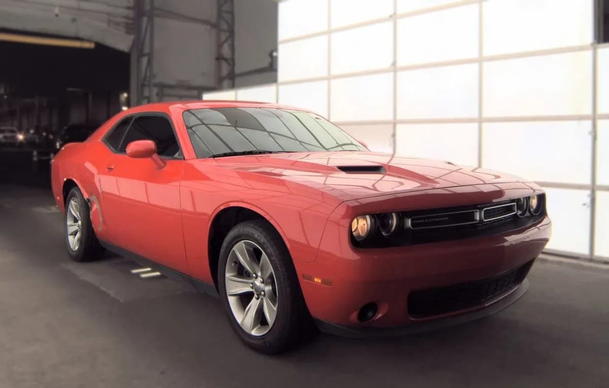 2020 DODGE CHALLENGER SXT 4