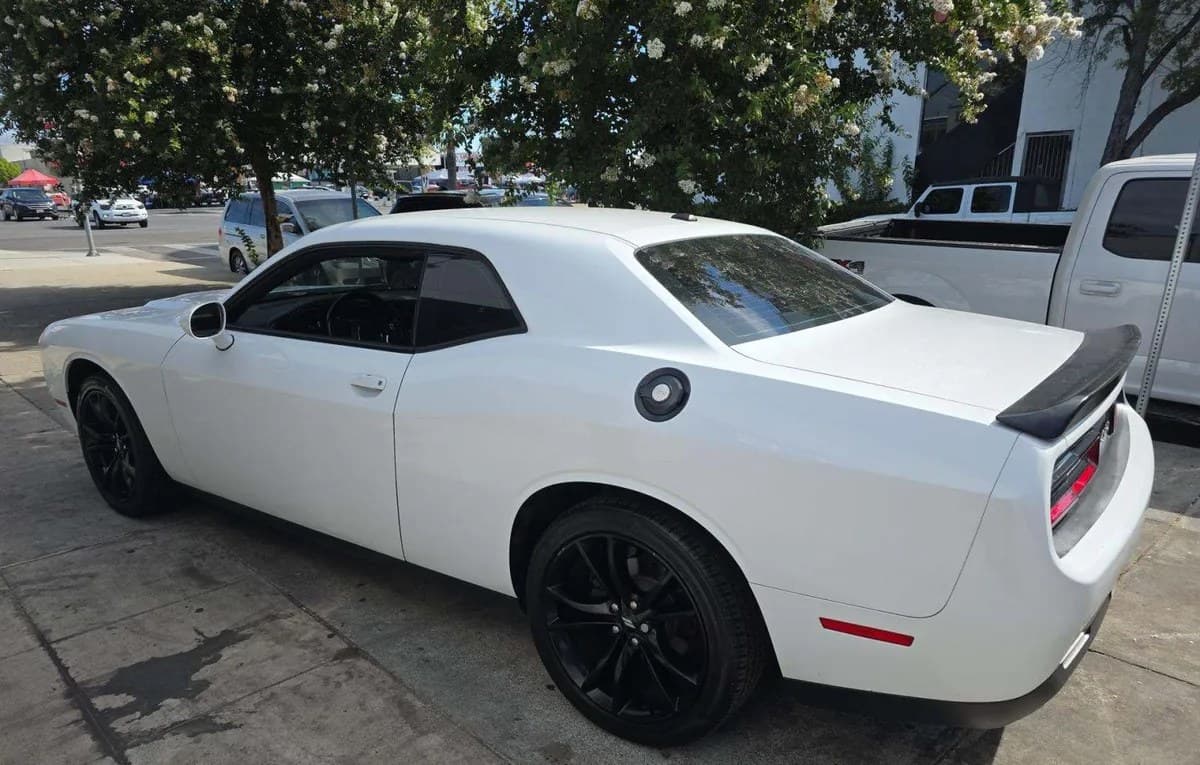 2018 DODGE CHALLENGER SXT 3