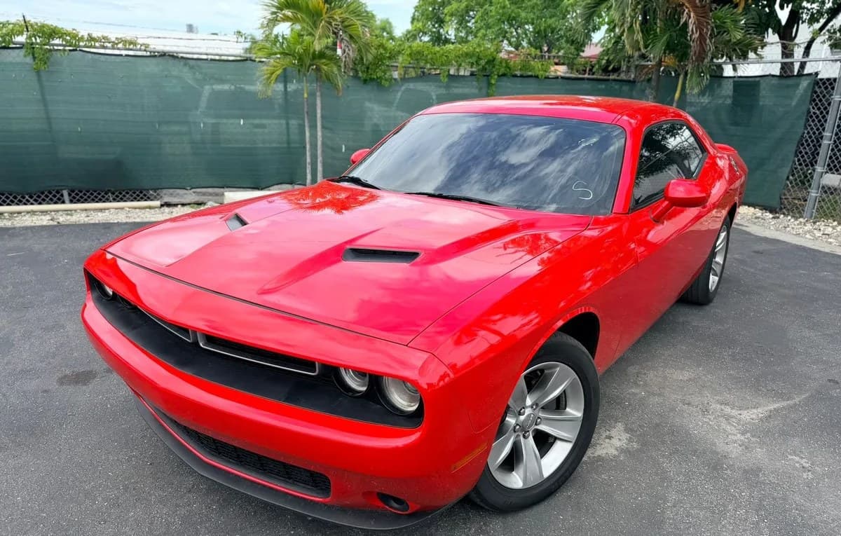2021 DODGE CHALLENGER SXT 3