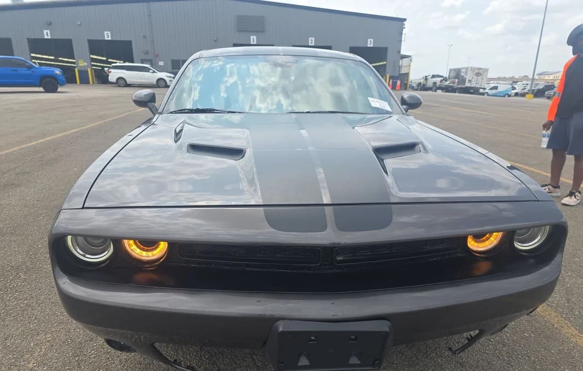 2023 DODGE CHALLENGER SXT 3