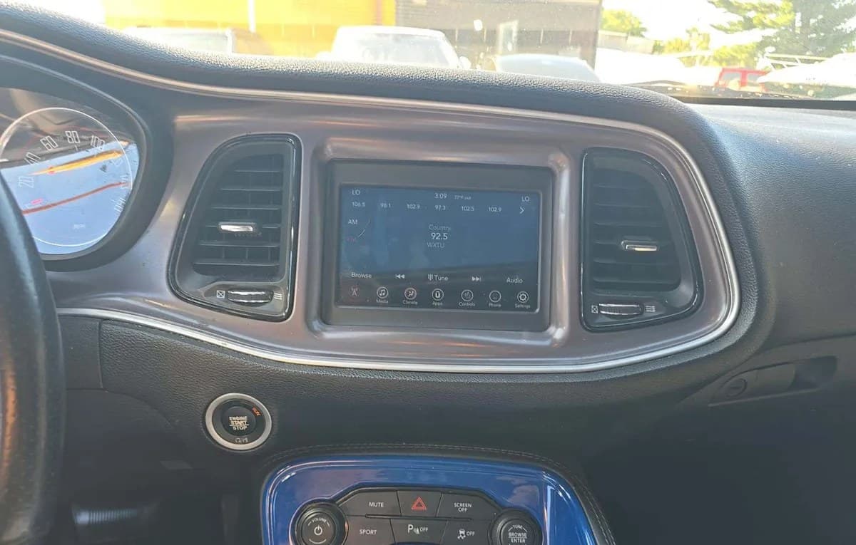 2019 DODGE CHALLENGER R/T 7