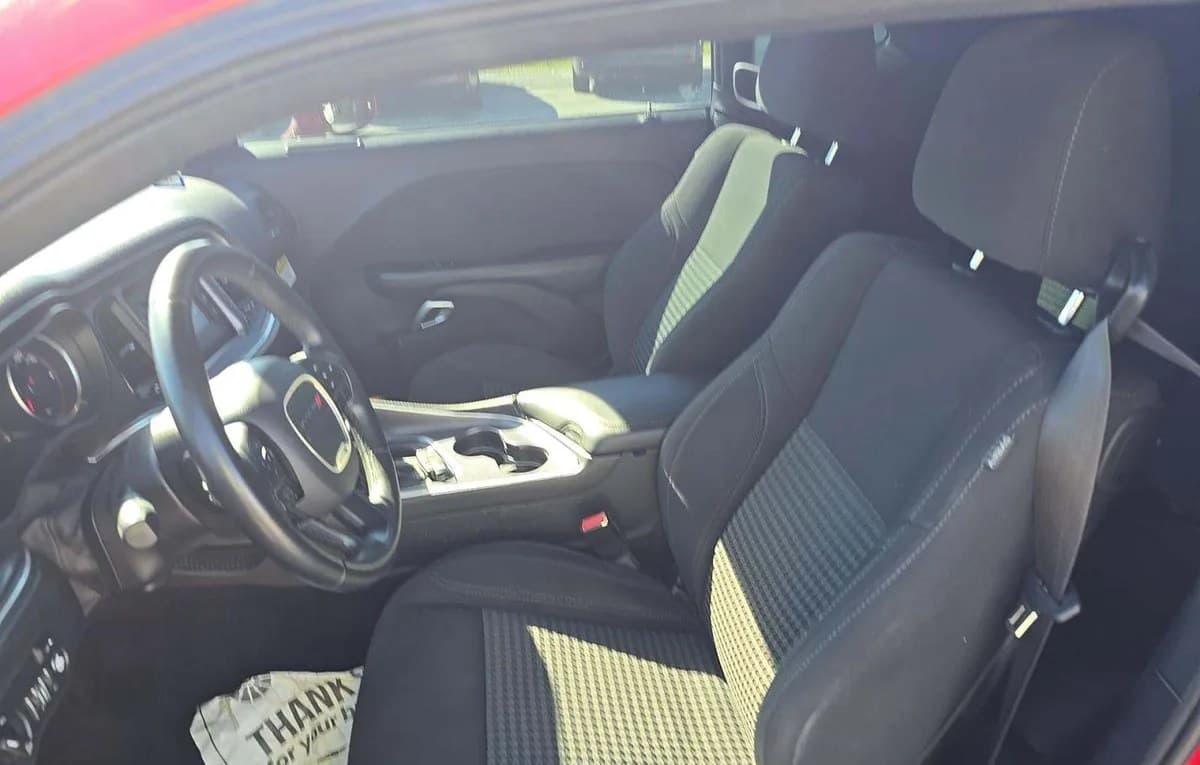 2017 DODGE CHALLENGER R/T 4