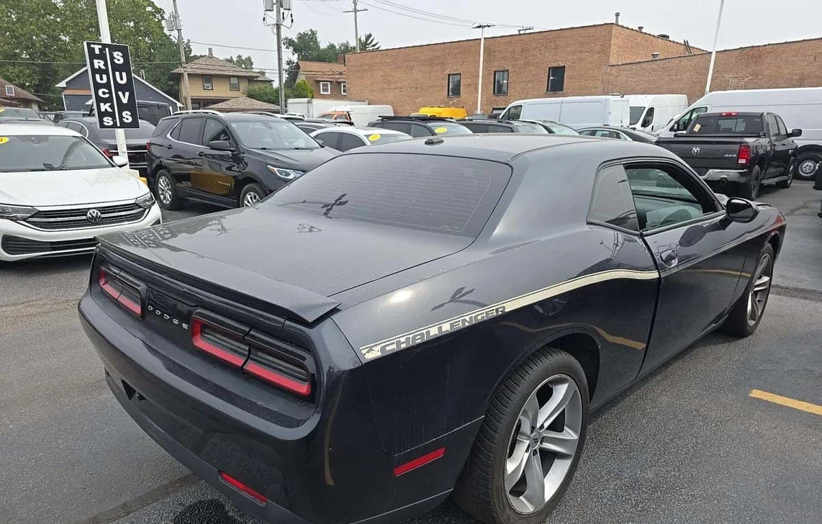 2017 DODGE CHALLENGER R/T 4