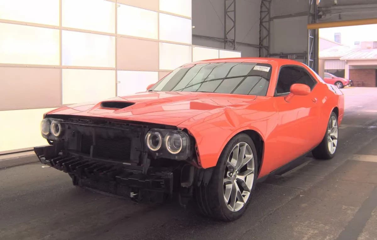 2020 DODGE CHALLENGER GT 2