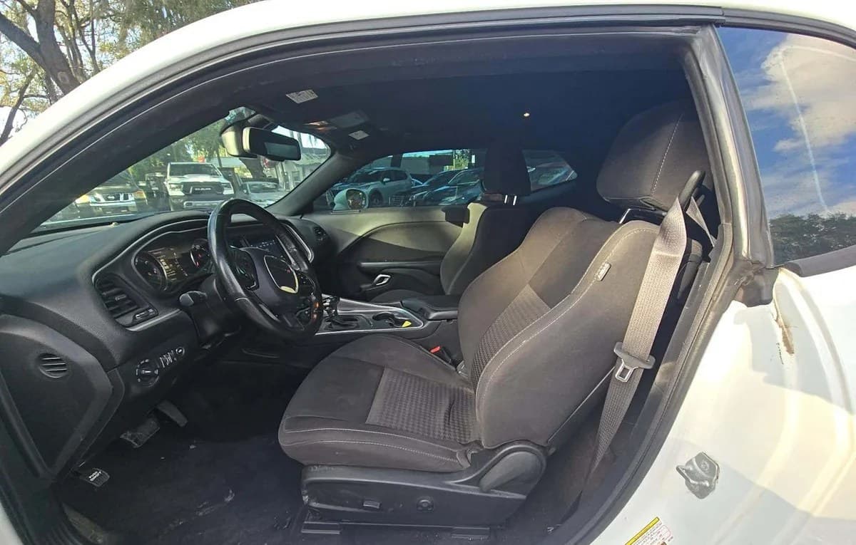 2019 DODGE CHALLENGER GT 4