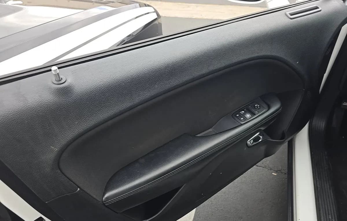 2019 DODGE CHALLENGER GT 6