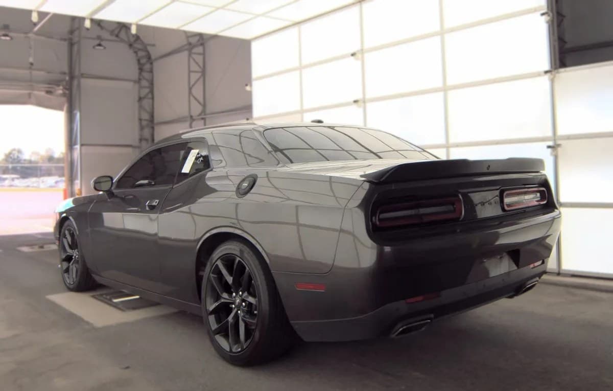 2022 DODGE CHALLENGER GT 5
