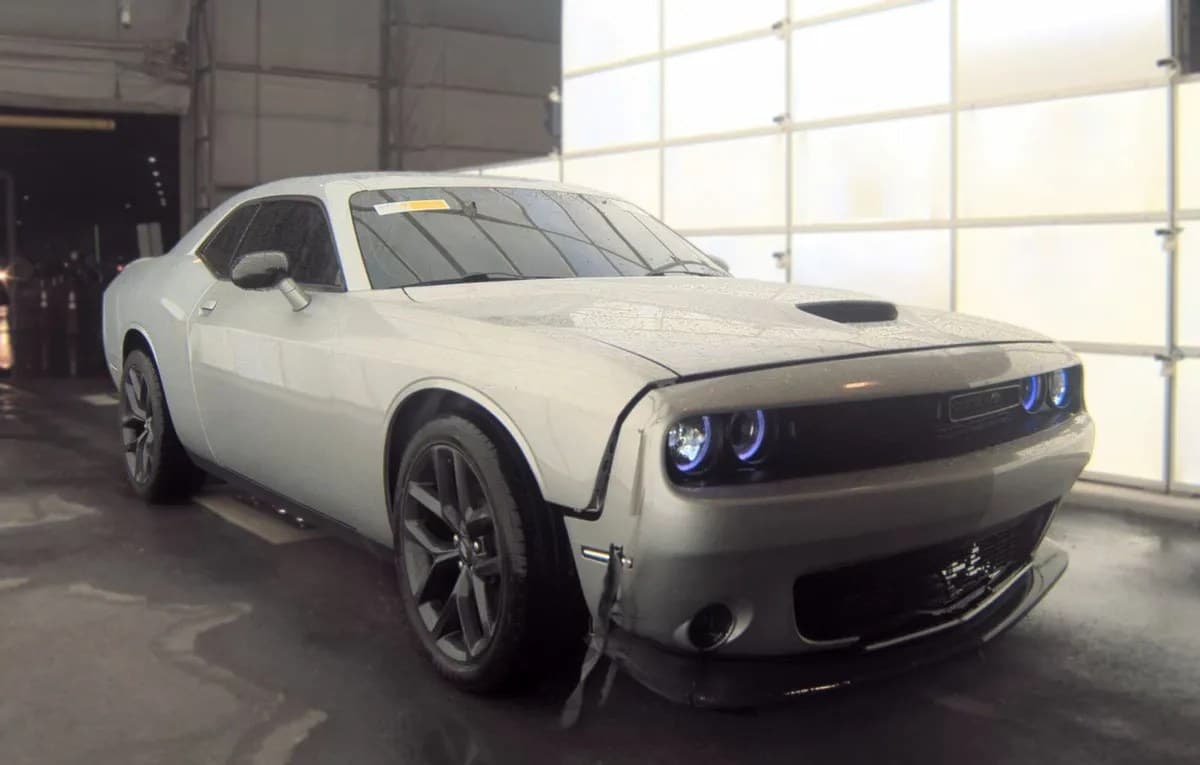 2022 DODGE CHALLENGER GT 4
