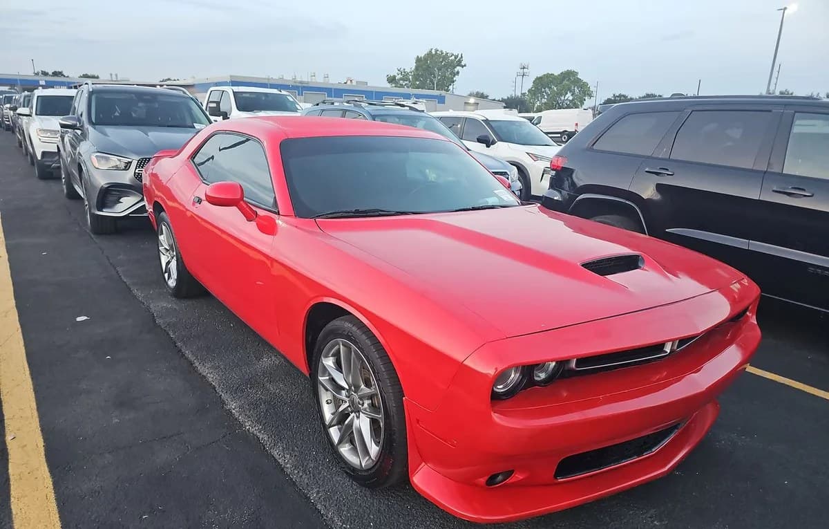 2023 DODGE CHALLENGER GT 4
