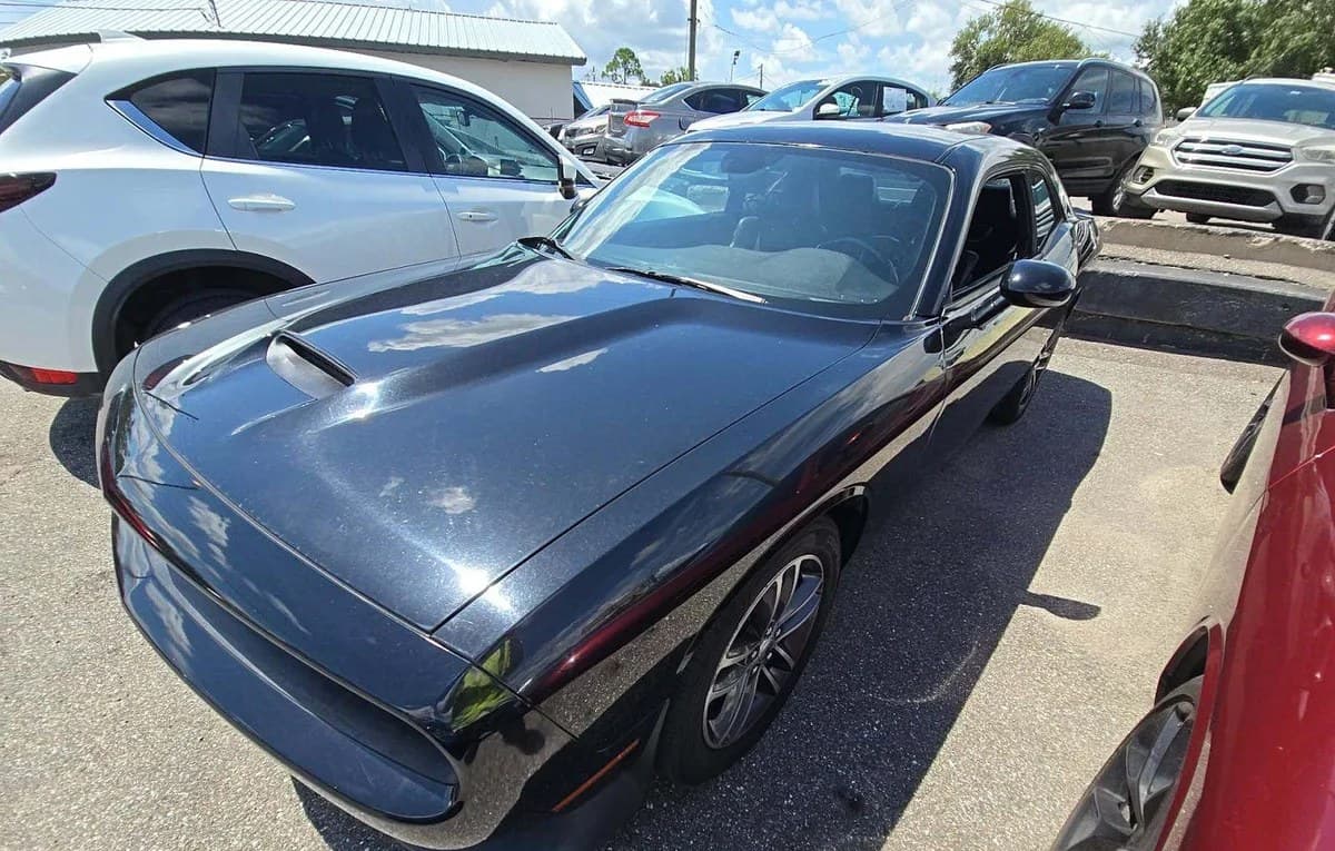 2019 DODGE CHALLENGER GT 2