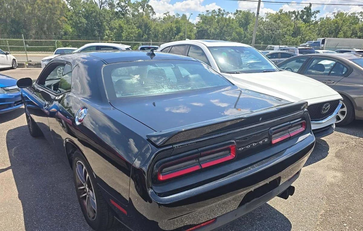 2019 DODGE CHALLENGER GT 3