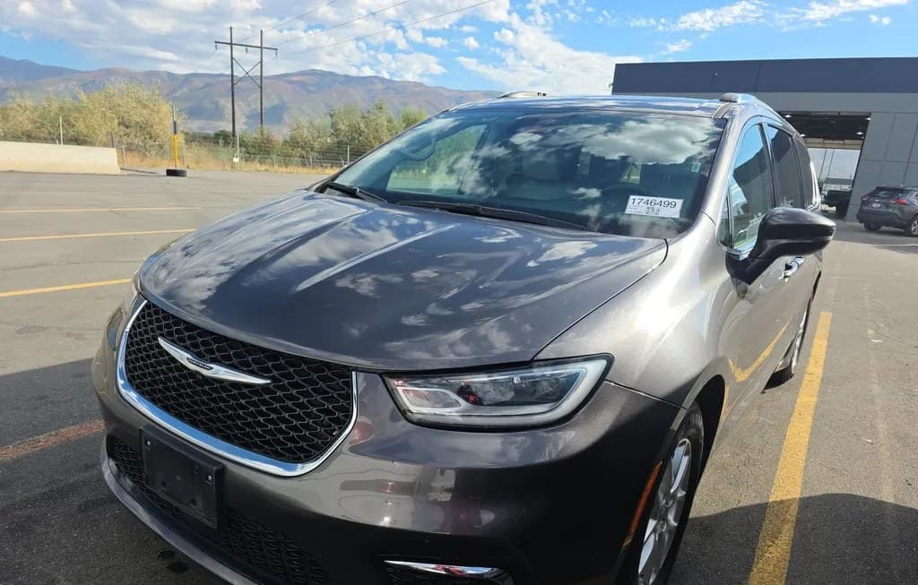 2021 CHRYSLER PACIFICA TOURING L 121.6" WB 1