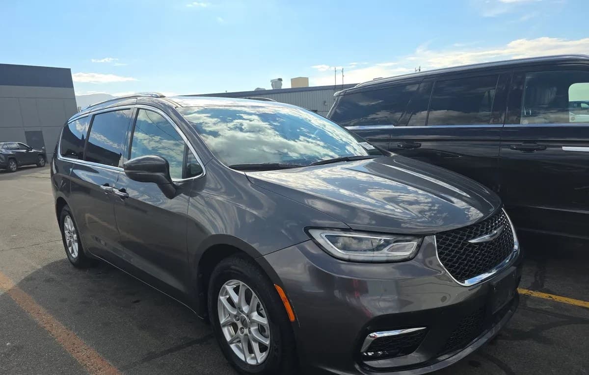 2021 CHRYSLER PACIFICA TOURING L 121.6" WB 4