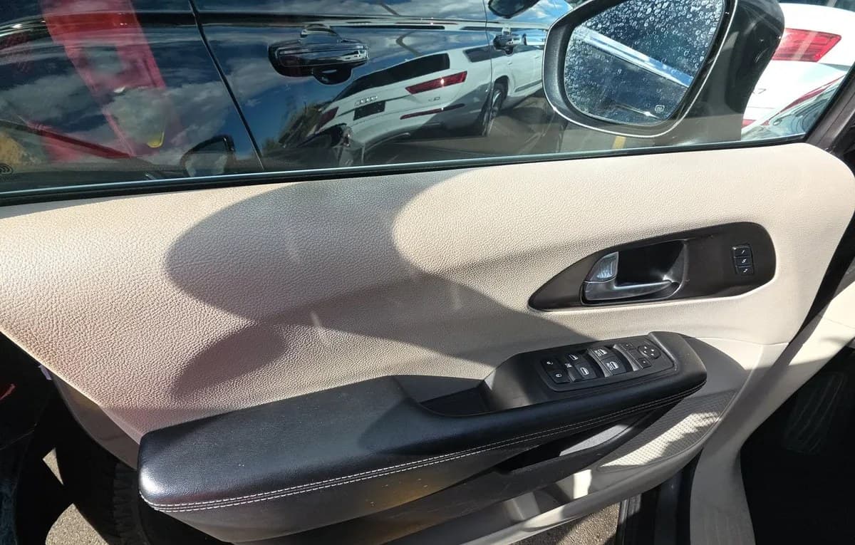 2021 CHRYSLER PACIFICA TOURING L 121.6" WB 6