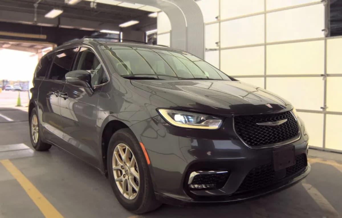 2021 CHRYSLER PACIFICA TOURING L 121.6" WB 4