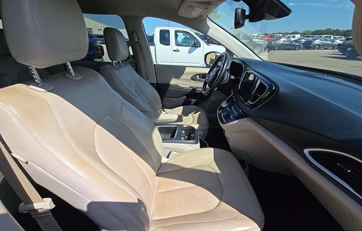 2021 CHRYSLER PACIFICA TOURING L 121.6" WB 5