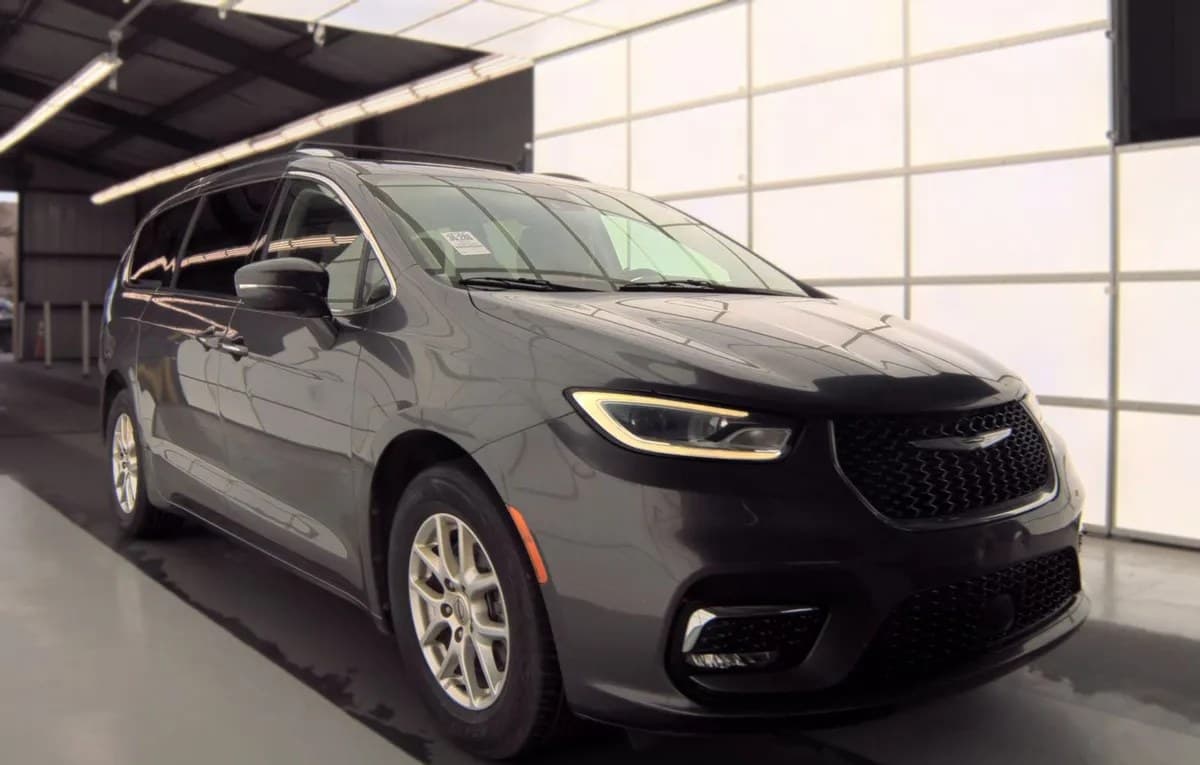 2021 CHRYSLER PACIFICA TOURING L 121.6" WB 4