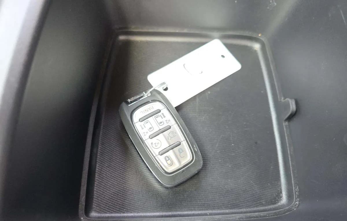 2025 CHRYSLER PACIFICA SELECT 121.6" WB 5