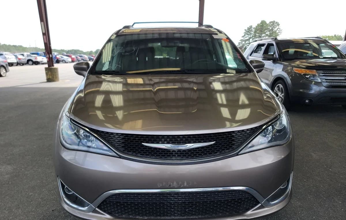 2017 CHRYSLER PACIFICA TOURING L 121.6" WB 3